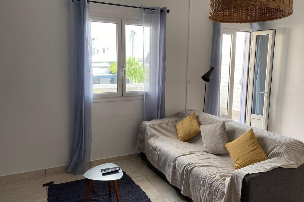 « L'Escale » Apartment Le Port ภายนอก รูปภาพ